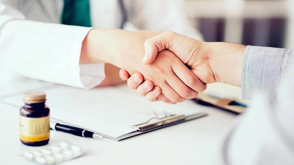 - Zubní ordinace Praha - Hlavní - Zubní lékař Praha Clinic+ - a9949e3a 3f0f 479a 9e8d 9b6b2d7d7744 - Hlavní